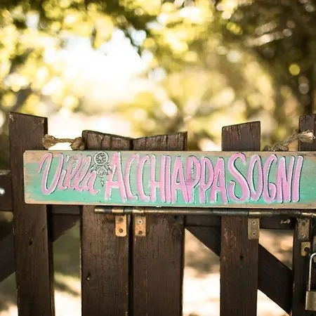 Bed & Breakfast Acchiappasogni Porto San Paolo (Sardinia)